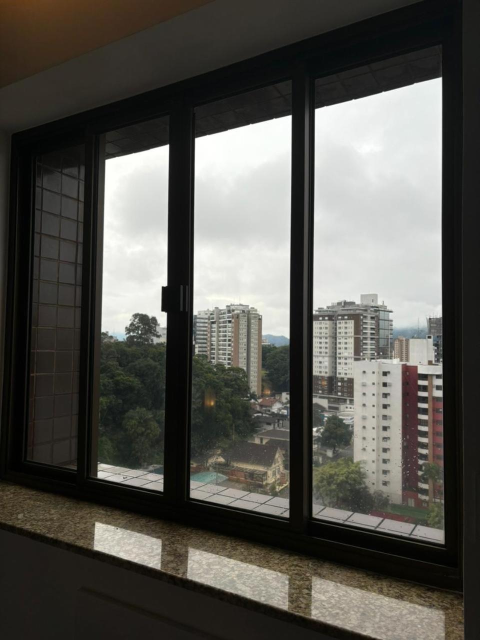 Apart Hotel Moderno Em Joinville Eksteriør billede