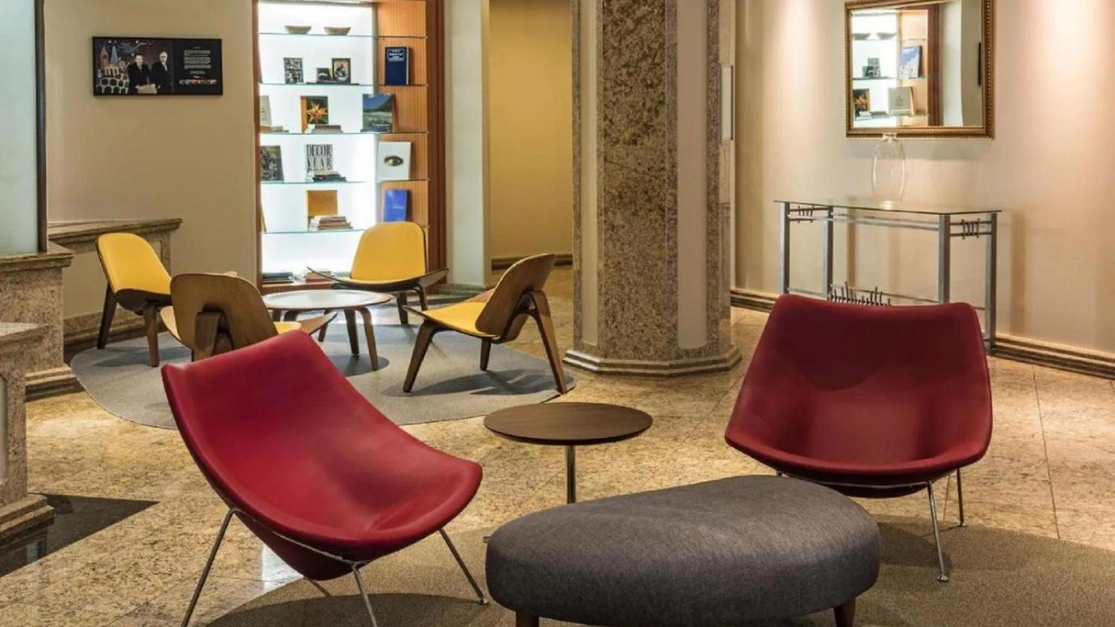 Apart Hotel Moderno Em Joinville Eksteriør billede