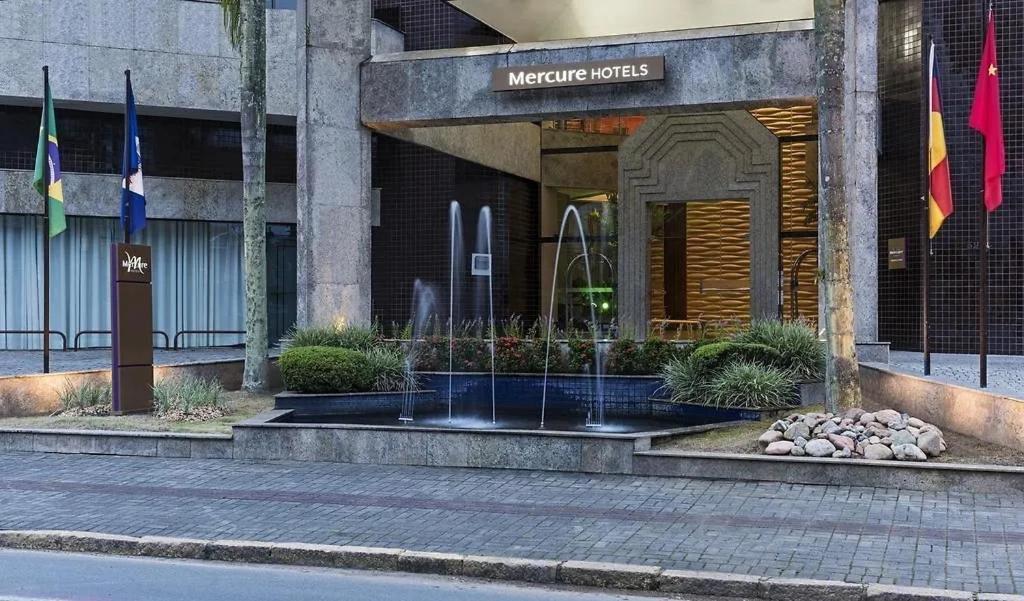 Apart Hotel Moderno Em Joinville Eksteriør billede